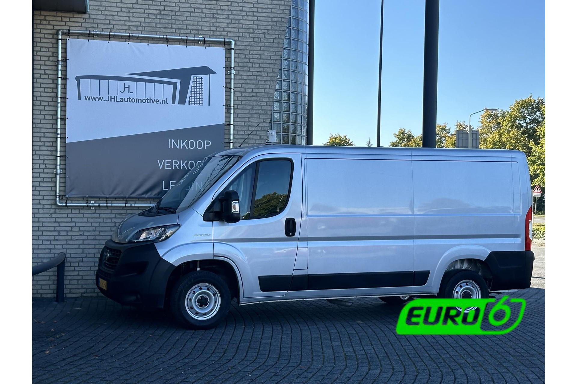 Fiat Ducato 30 2.3 MultiJet L2H1*ECC*HAAK*CRUISE*NAVI*TEL*3PER